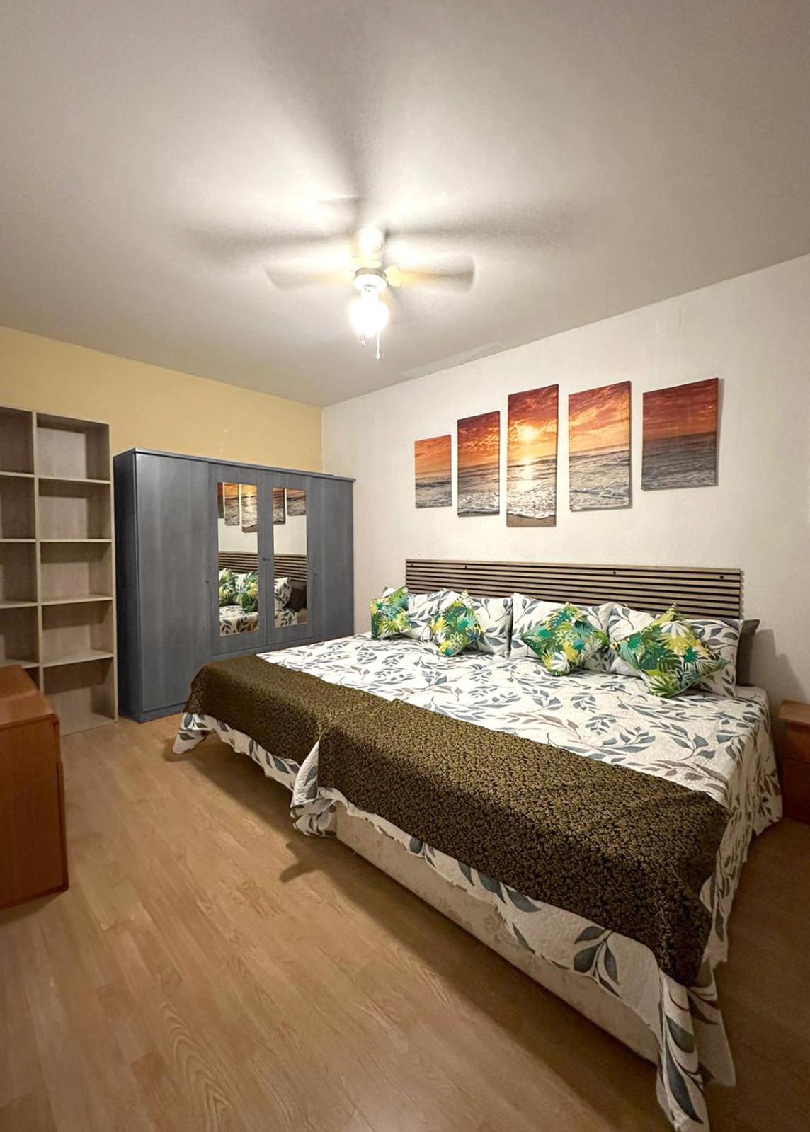 Puerta Del Sol Carretas Apartaments & Rooms Madrid Dış mekan fotoğraf