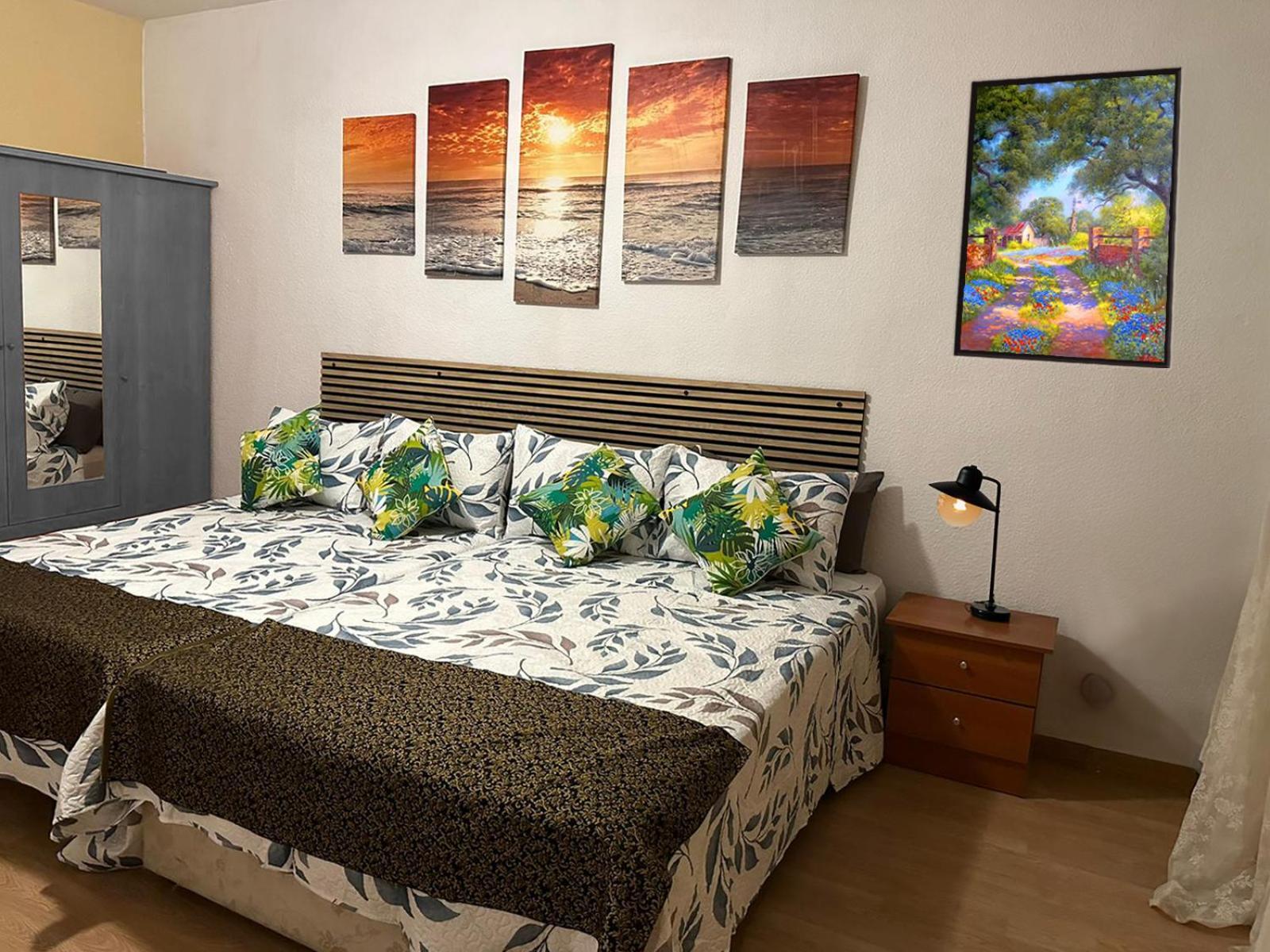 Puerta Del Sol Carretas Apartaments & Rooms Madrid Dış mekan fotoğraf